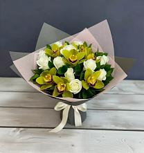 Букет цветов из:  Орхидеи и Розы в Анапе