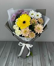 Букет цветов из:  Розы, Герберы и Хризантемы в Анапе