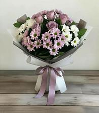 Букет цветов из:  Хризантемы и Розы в Анапе