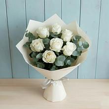 Букет Белые розы в Эвкалипте в Анапе